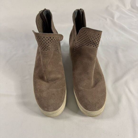 Steve Madden Winni Heeled High Top Shoe Size 8.5 Suede Grey Casual Minimalist - Picture 2 of 7